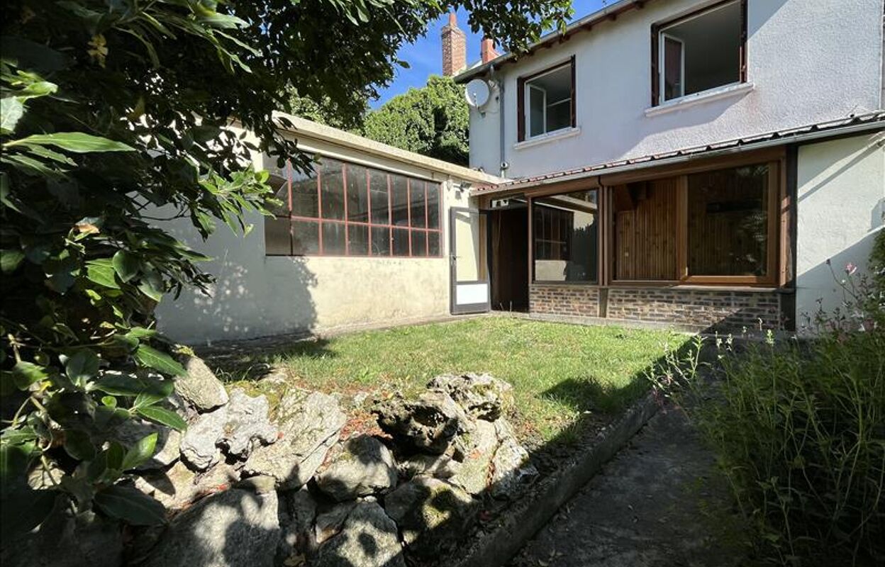 maison 4 pièces 97 m2 à vendre à Vierzon (18100)