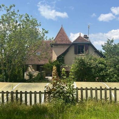 Maison 10 pièces 304220 €