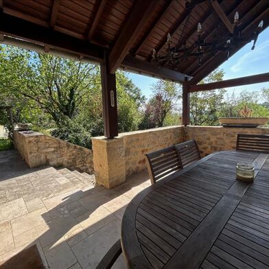 Maison 10 pièces 304220 €