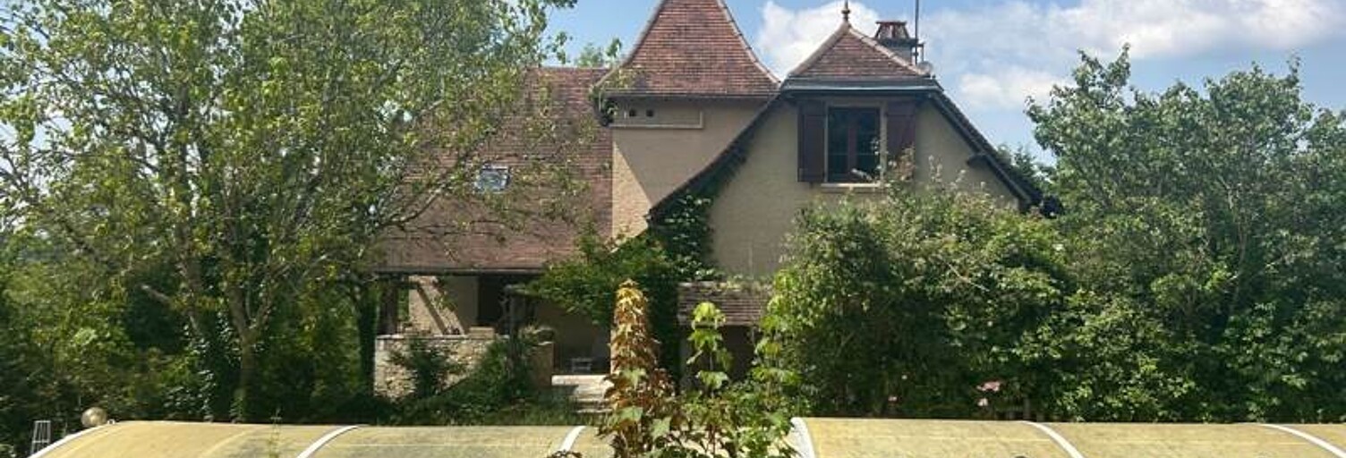 Maison 10 Pièces 186 m² à vendre à Capdenac (46100)