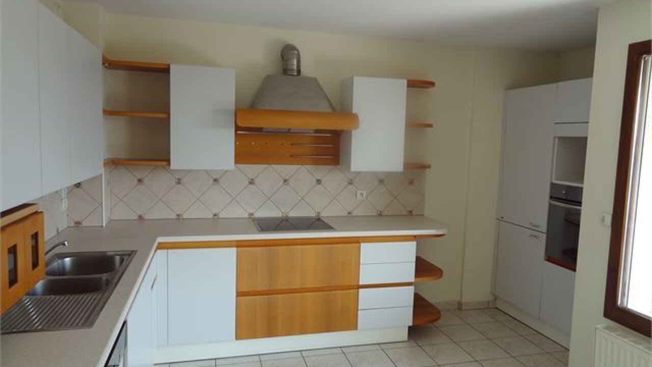 appartement 2 pièces 74 m2 à louer à Messery (74140)