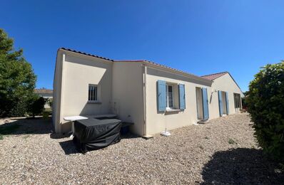 vente maison 304 000 € à proximité de Montpellier-de-Médillan (17260)