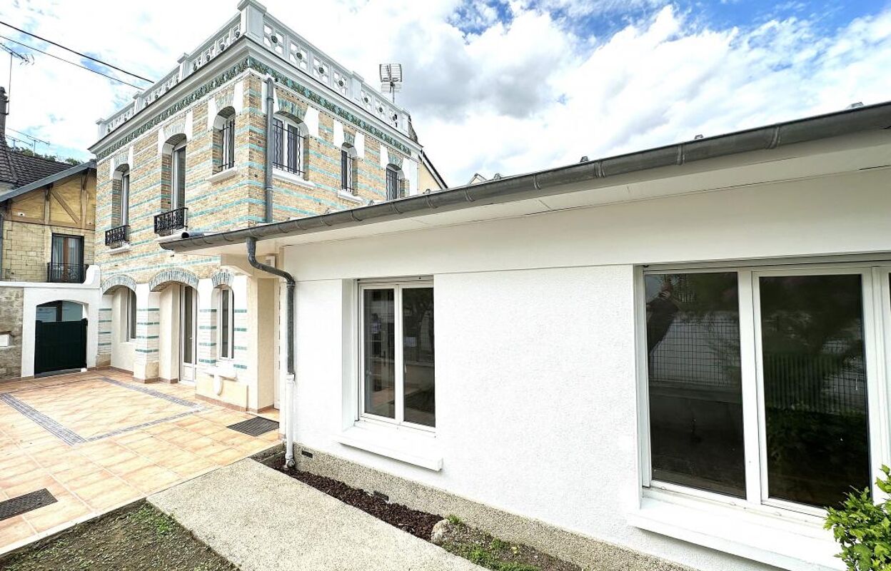 maison 4 pièces 96 m2 à vendre à Parmain (95620)