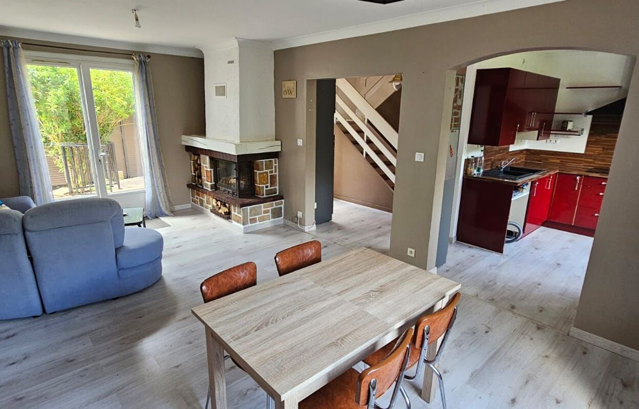 maison 8 pièces 177 m2 à vendre à Buxerolles (86180)