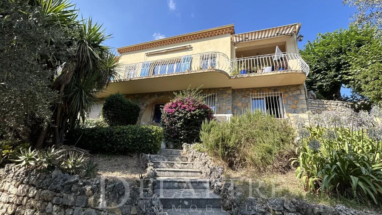 maison 5 pièces 149 m2 à vendre à Le Bar-sur-Loup (06620)