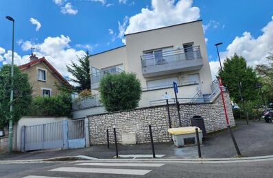 location appartement 1 800 € CC /mois à proximité de Saint-Maur-des-Fossés (94)