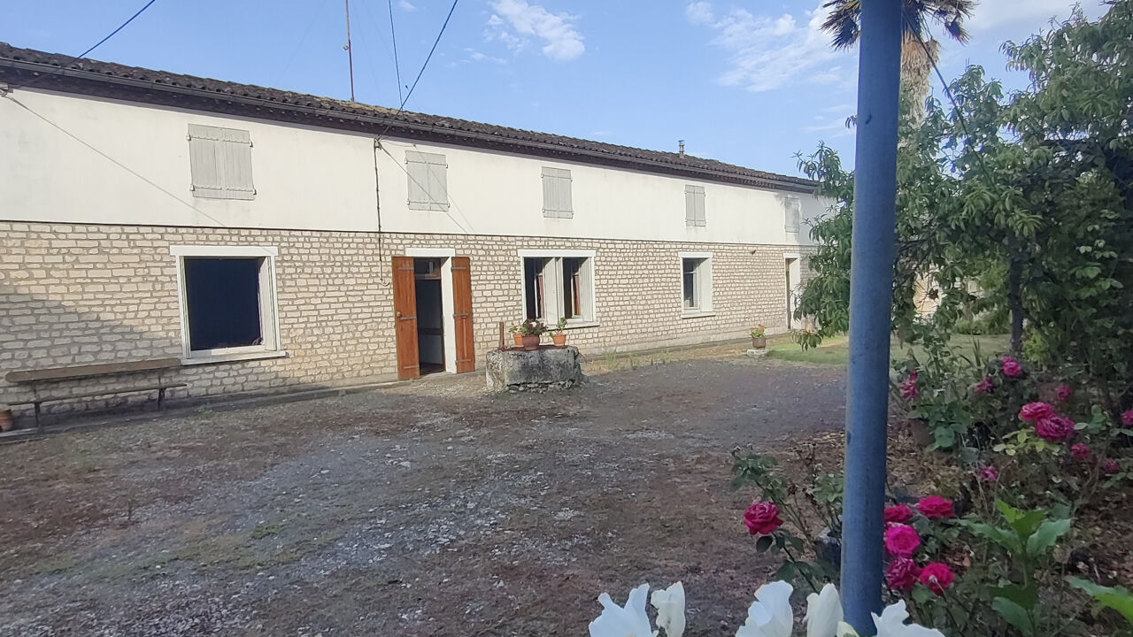 maison 5 pièces 114 m2 à vendre à Saint-Fort-sur-Gironde (17240)