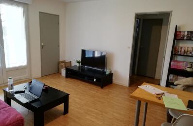 location appartement 600 € CC /mois à proximité de Saint-Benoît (86280)