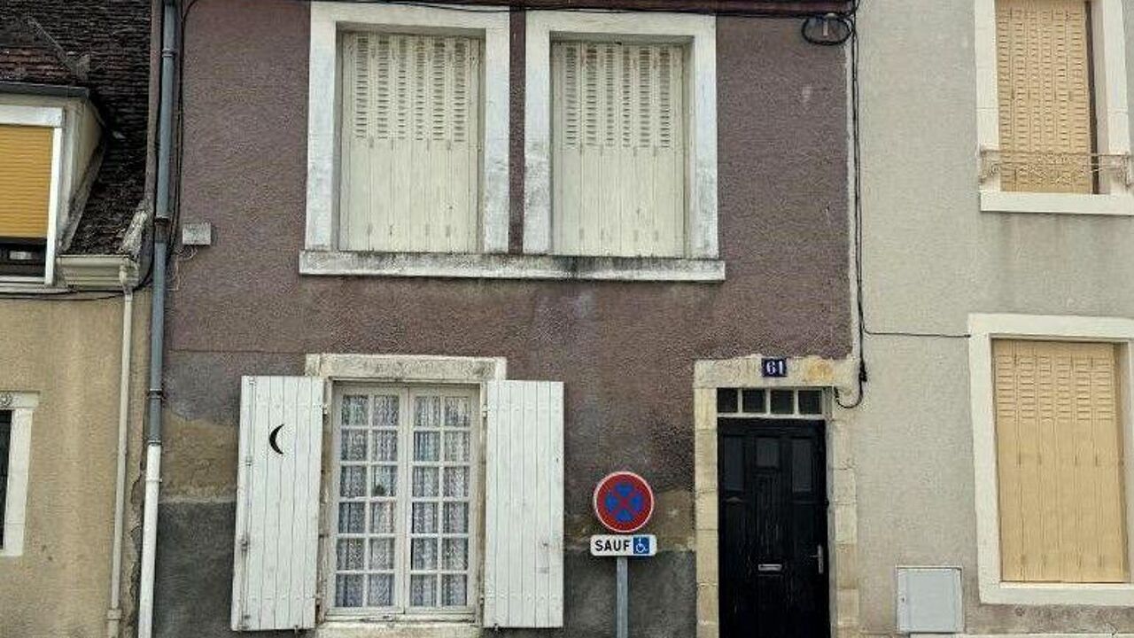 maison 4 pièces 75 m2 à vendre à Saint-Amand-Montrond (18200)