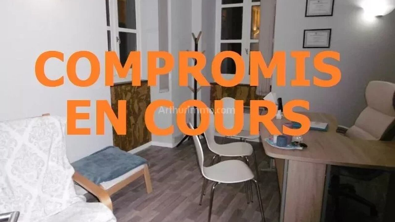 commerce 3 pièces 54 m2 à vendre à Nay (64800)