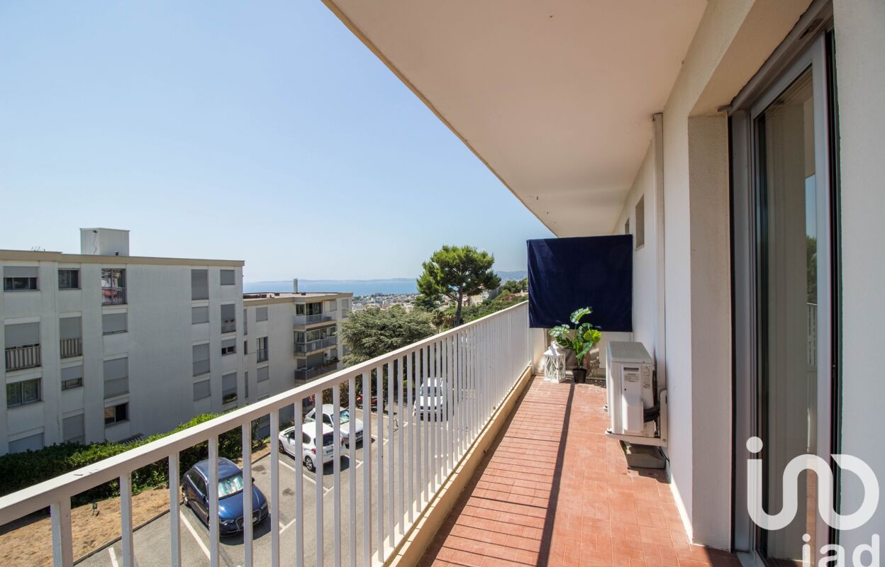 appartement 3 pièces 67 m2 à vendre à Saint-Laurent-du-Var (06700)