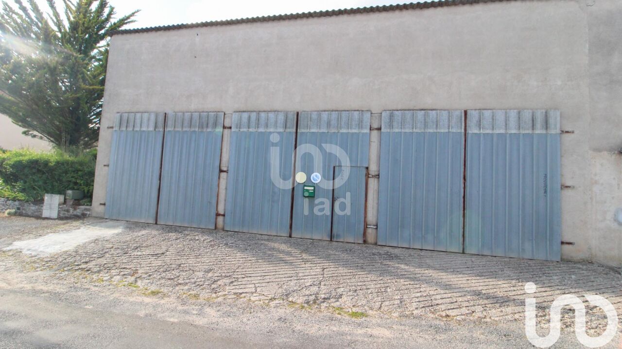 garage  pièces 120 m2 à vendre à Saint-Victor-Et-Melvieu (12400)