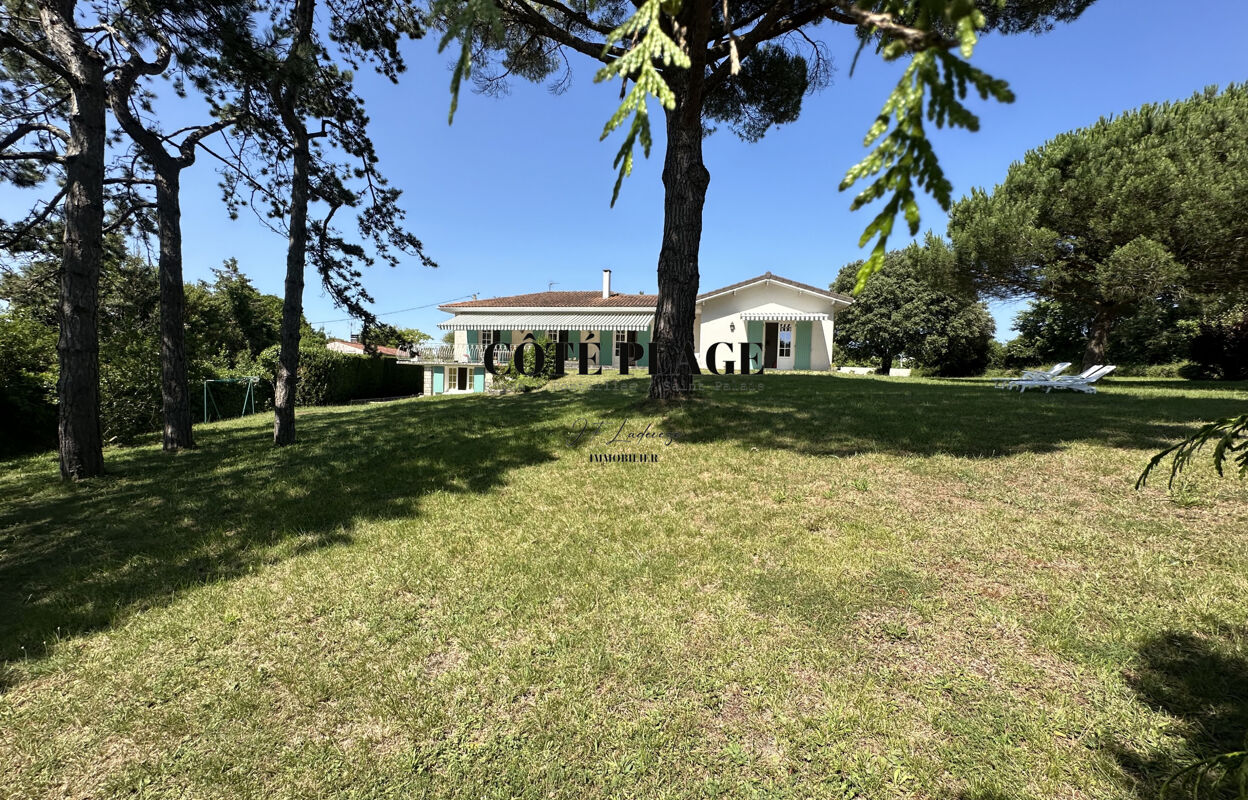 maison 6 pièces 206 m2 à vendre à Saint-Palais-sur-Mer (17420)