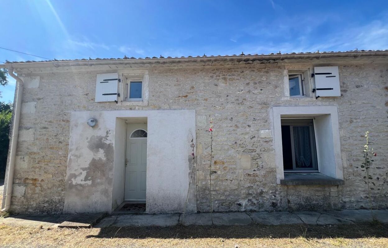 maison 4 pièces 114 m2 à vendre à Épargnes (17120)