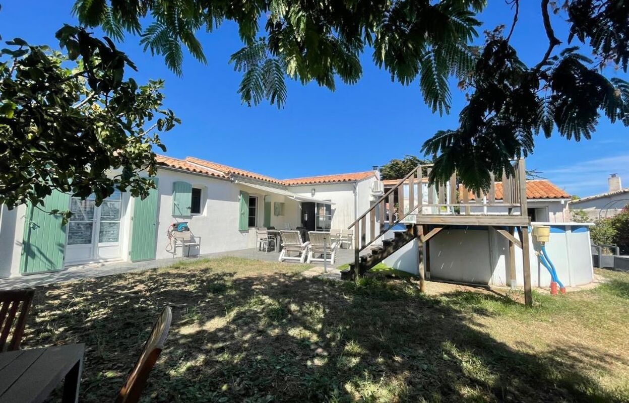 maison 4 pièces 94 m2 à vendre à Le Bois-Plage-en-Ré (17580)