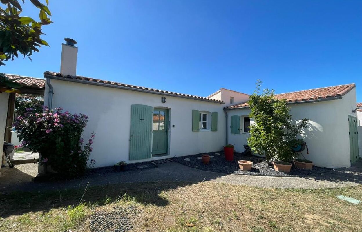 maison 4 pièces 94 m2 à vendre à Le Bois-Plage-en-Ré (17580)