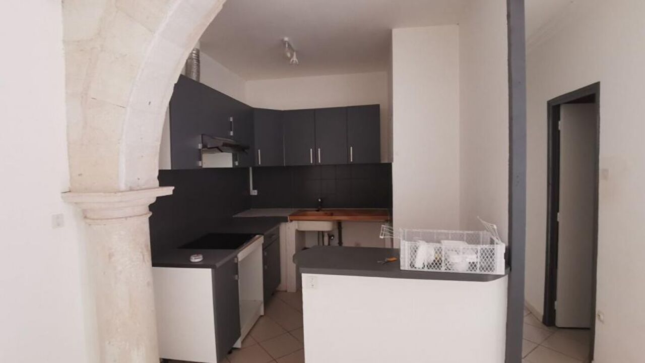 appartement 2 pièces 61 m2 à vendre à Beaucaire (30300)