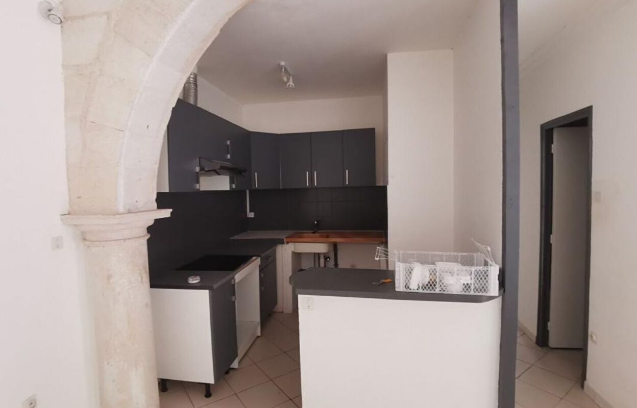 appartement 2 pièces 61 m2 à vendre à Beaucaire (30300)