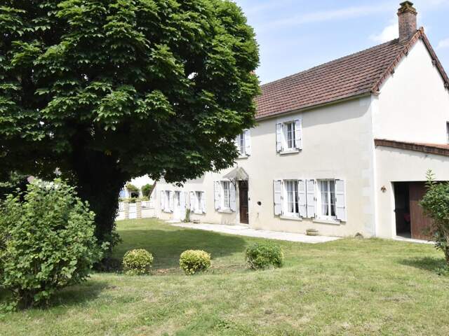 Maison À Vendre — photo du bien