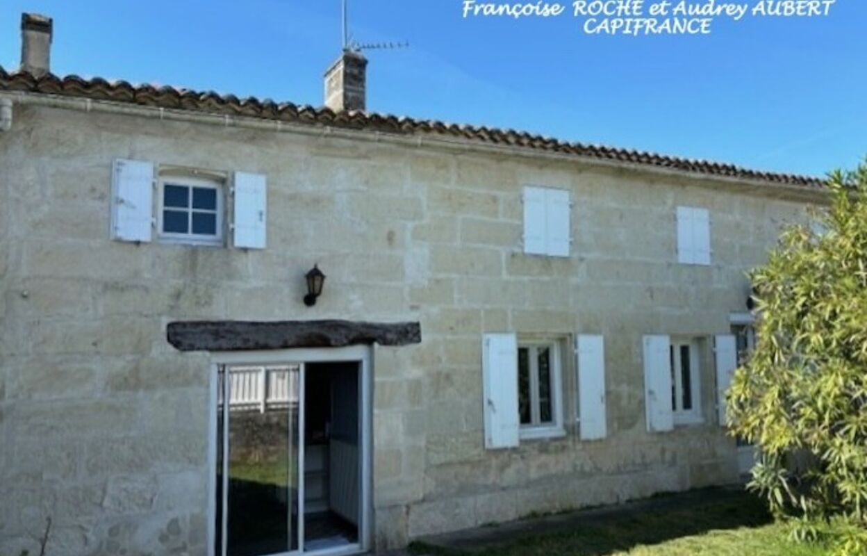 maison 9 pièces 254 m2 à vendre à Saint-Georges-des-Coteaux (17810)