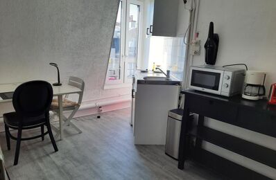 location appartement 500 € CC /mois à proximité de Courbevoie (92400)