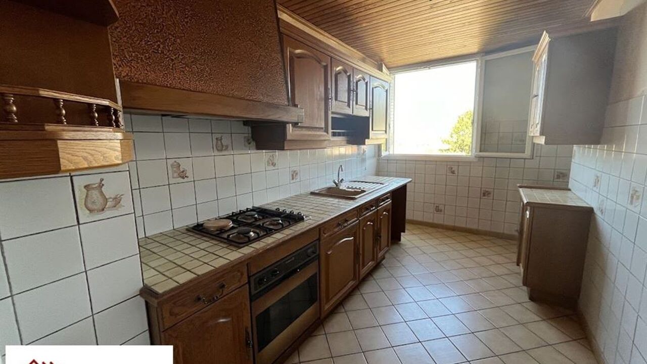 appartement 4 pièces 69 m2 à vendre à Saint-Martin-d'Hères (38400)