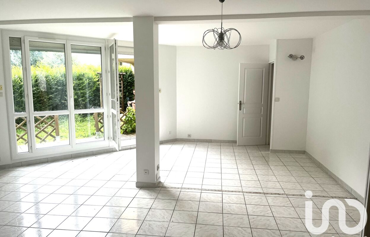 appartement 4 pièces 92 m2 à vendre à Savigny-le-Temple (77176)