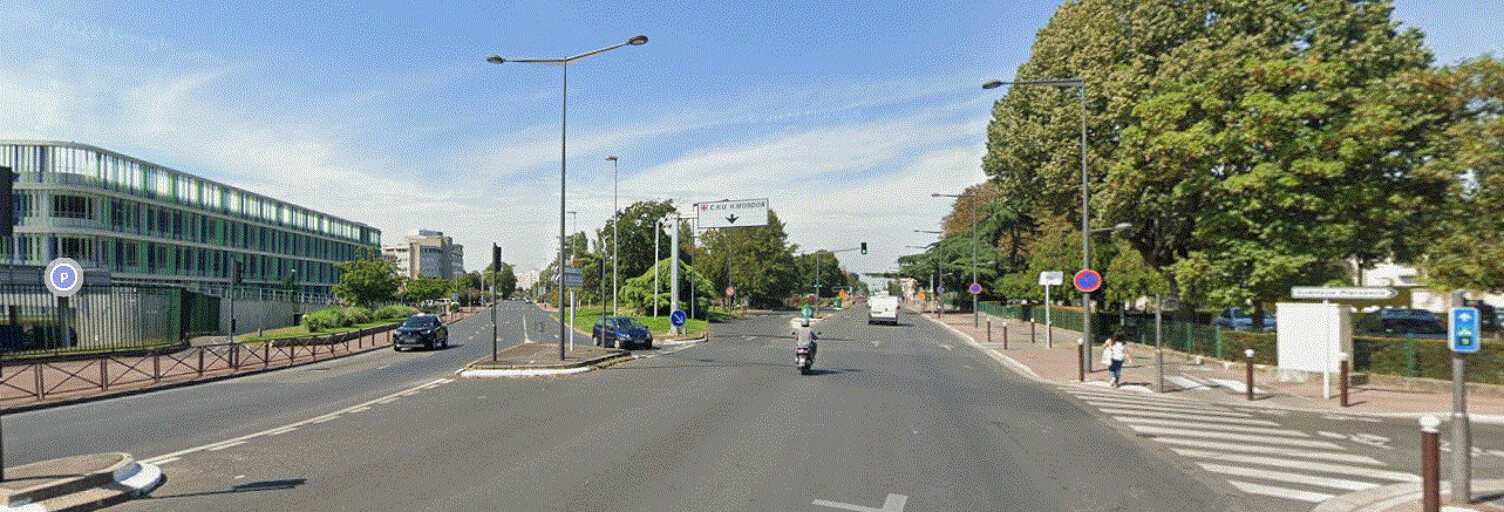 Garage  125 m² à vendre à Créteil (94000)