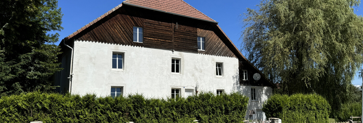 Maison 8 Pièces 232 m² à vendre à Maîche (25120)