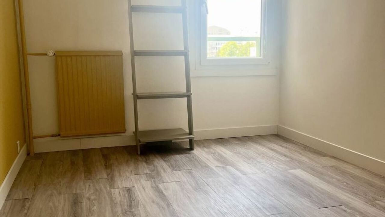 appartement 5 pièces 96 m2 à vendre à Champs-sur-Marne (77420)