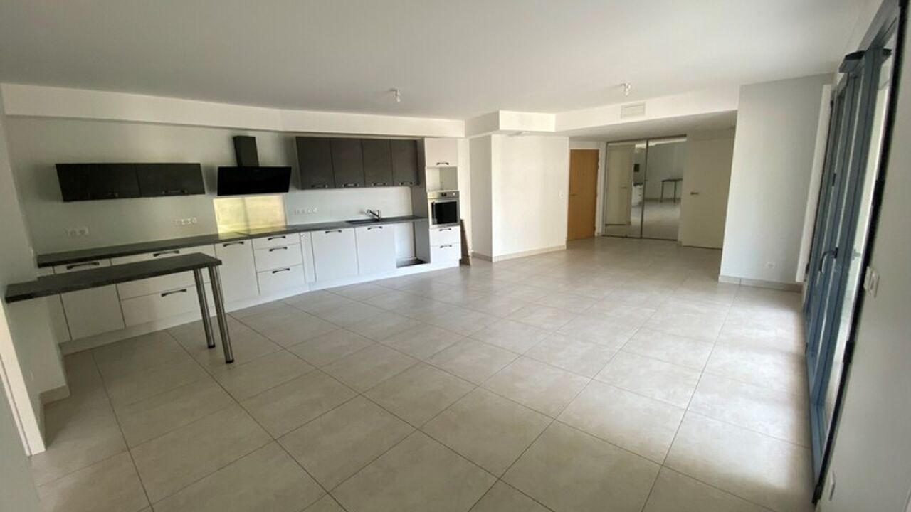 appartement 4 pièces 99 m2 à louer à Chambéry (73000)