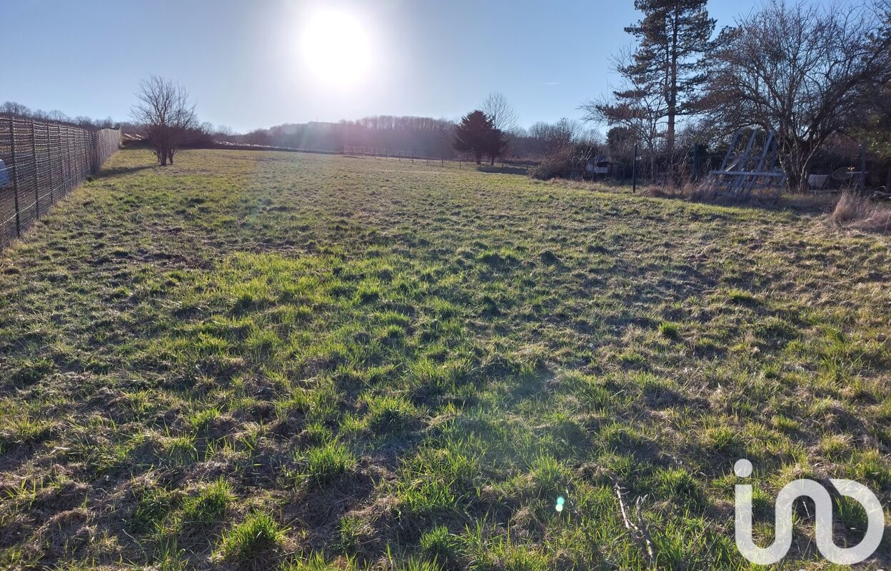 terrain  pièces 1778 m2 à vendre à Paris-l'Hôpital (71150)