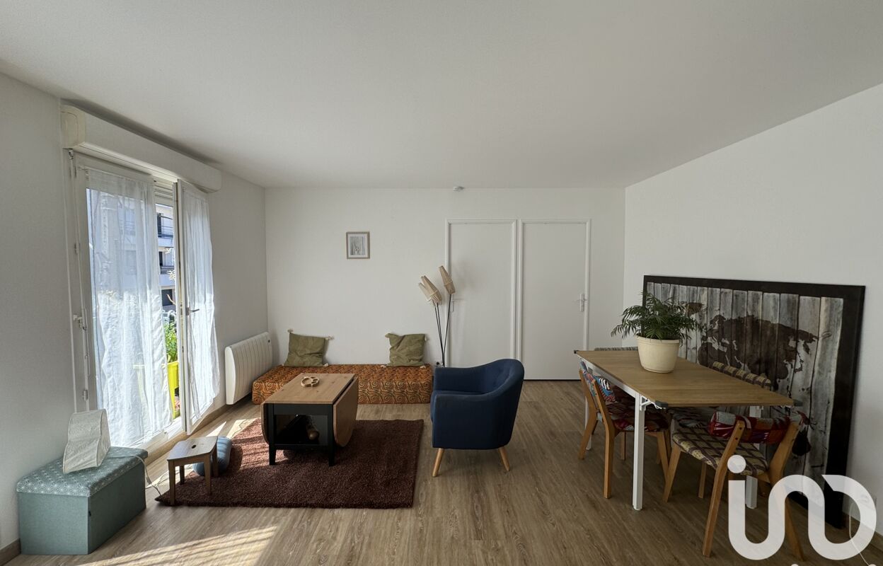 appartement 2 pièces 45 m2 à vendre à Villepinte (93420)