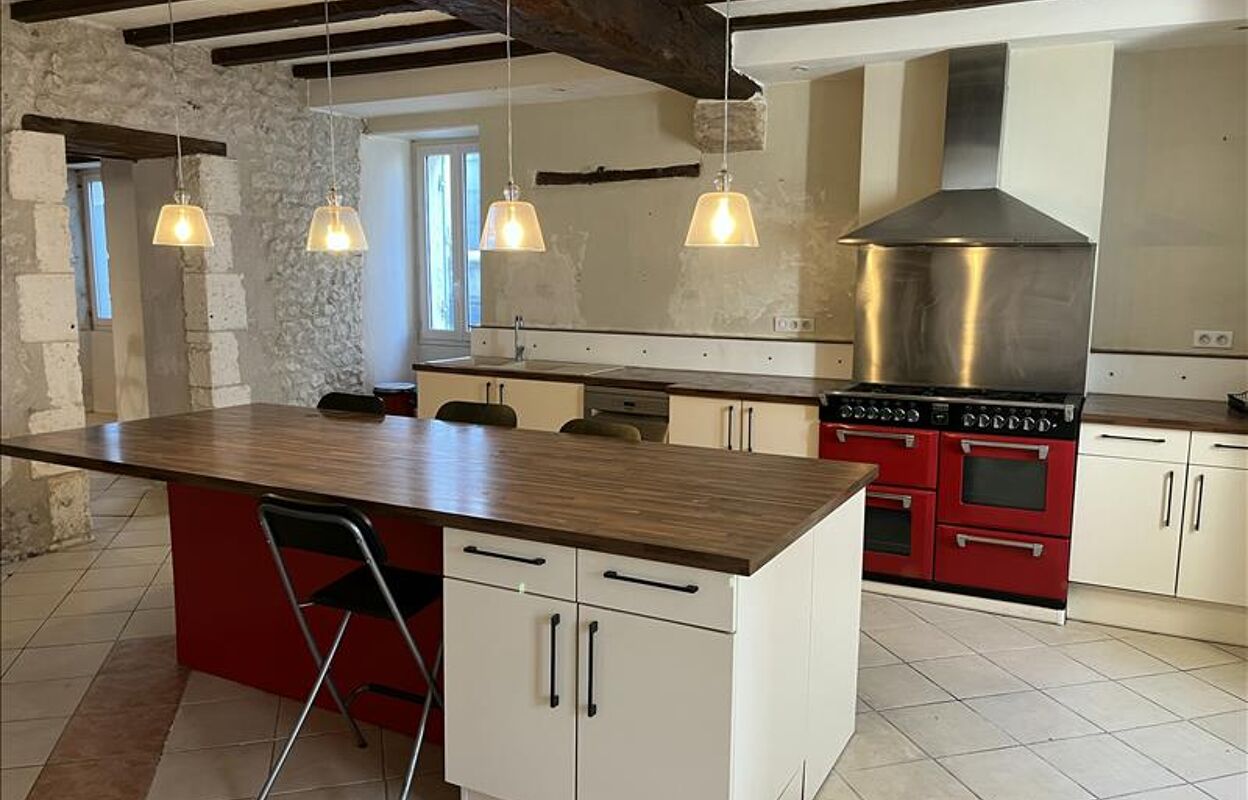 maison 6 pièces 150 m2 à vendre à Chalais (16210)