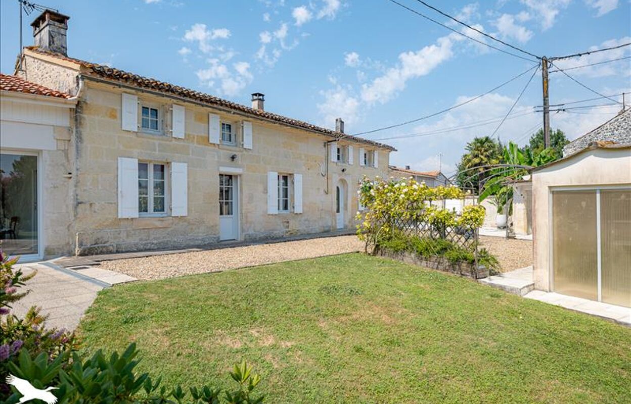 maison 6 pièces 160 m2 à vendre à Saint-Georges-des-Coteaux (17810)