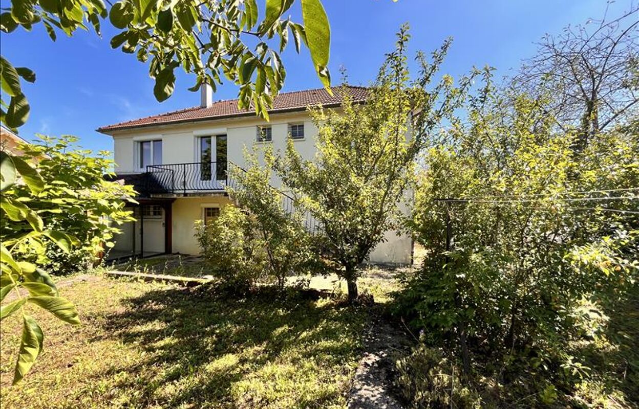 maison 5 pièces 104 m2 à vendre à Saint-Florent-sur-Cher (18400)