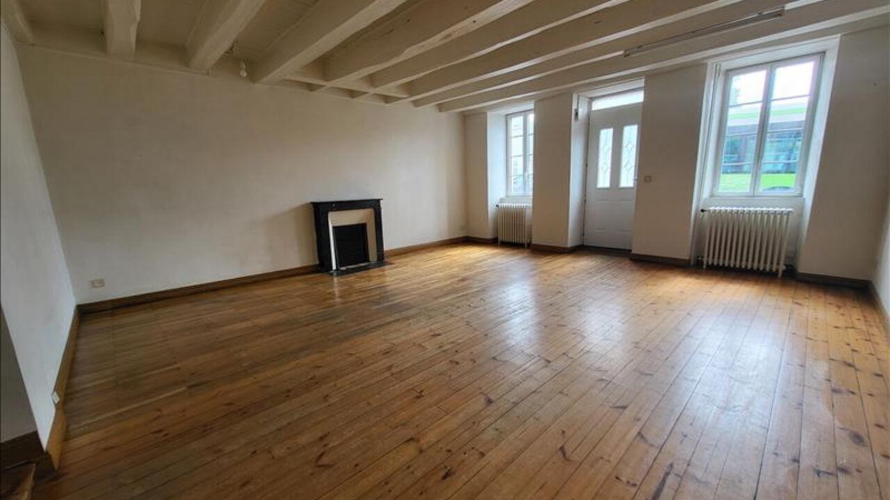 maison 7 pièces 230 m2 à vendre à La Roche-sur-Yon (85000)