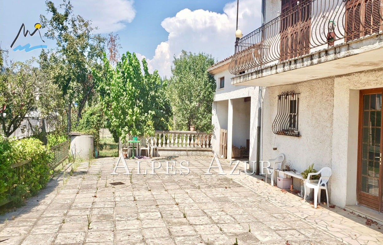 maison 7 pièces 152 m2 à vendre à La Colle-sur-Loup (06480)