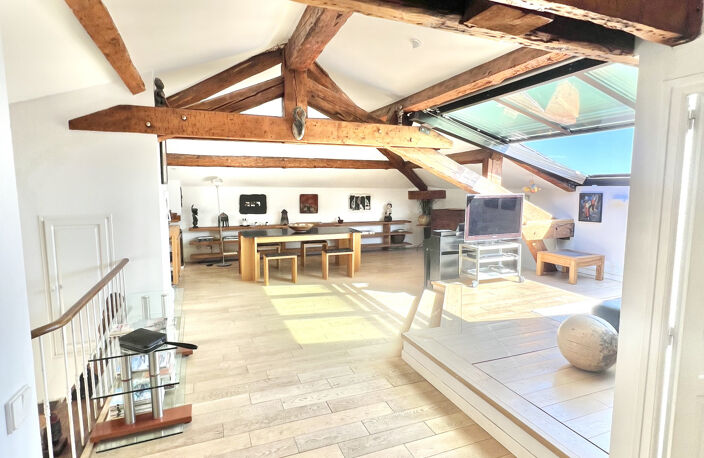 CANNES CENTRE BAS PETIT JUAS JOLIE T3 DERNIÈRE ÉTAGE 91M2 SU — photo 2