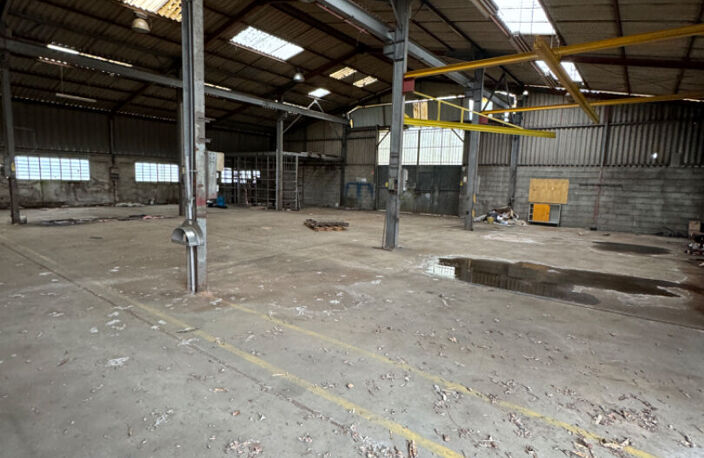 À louer : Bâtiment industriel ou artisanal de 900m2 à Mourenx — photo 4