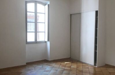 location appartement 604 € CC /mois à proximité de Saint-Geniès-de-Malgoirès (30190)