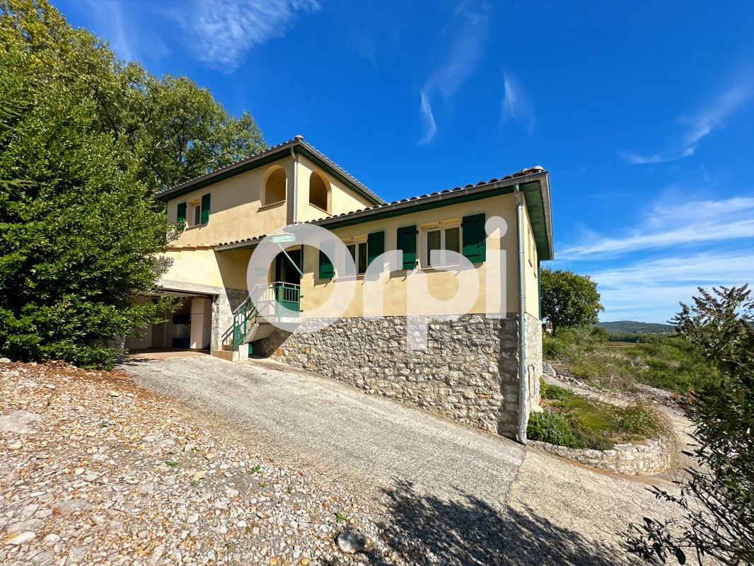 Villa / Maison  T5 à vendre Saint-Alban-Auriolles 07120
