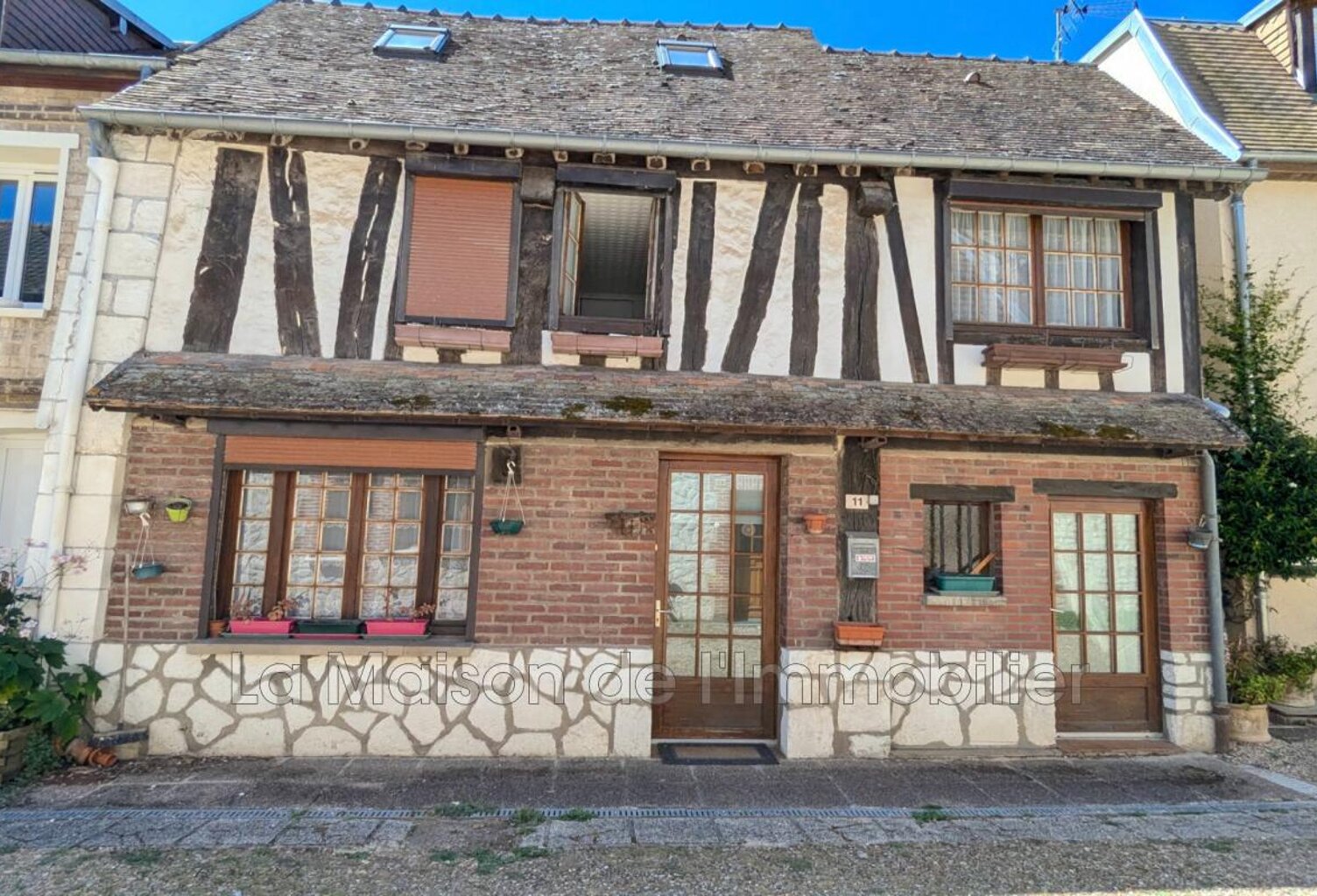 Maison ancienne avec 3 chambres — photo 1