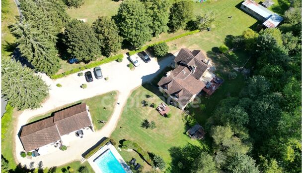 Propriété 10 pièces  à vendre Montignac 24290