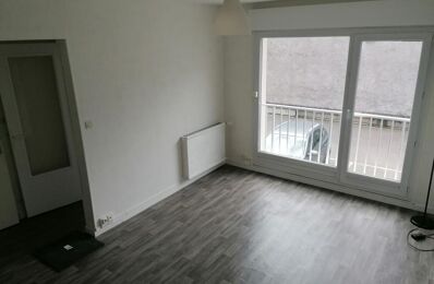 location appartement 385 € CC /mois à proximité de L'Étrat (42580)