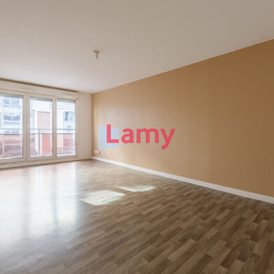 Appartement 3 pièces 100149 €