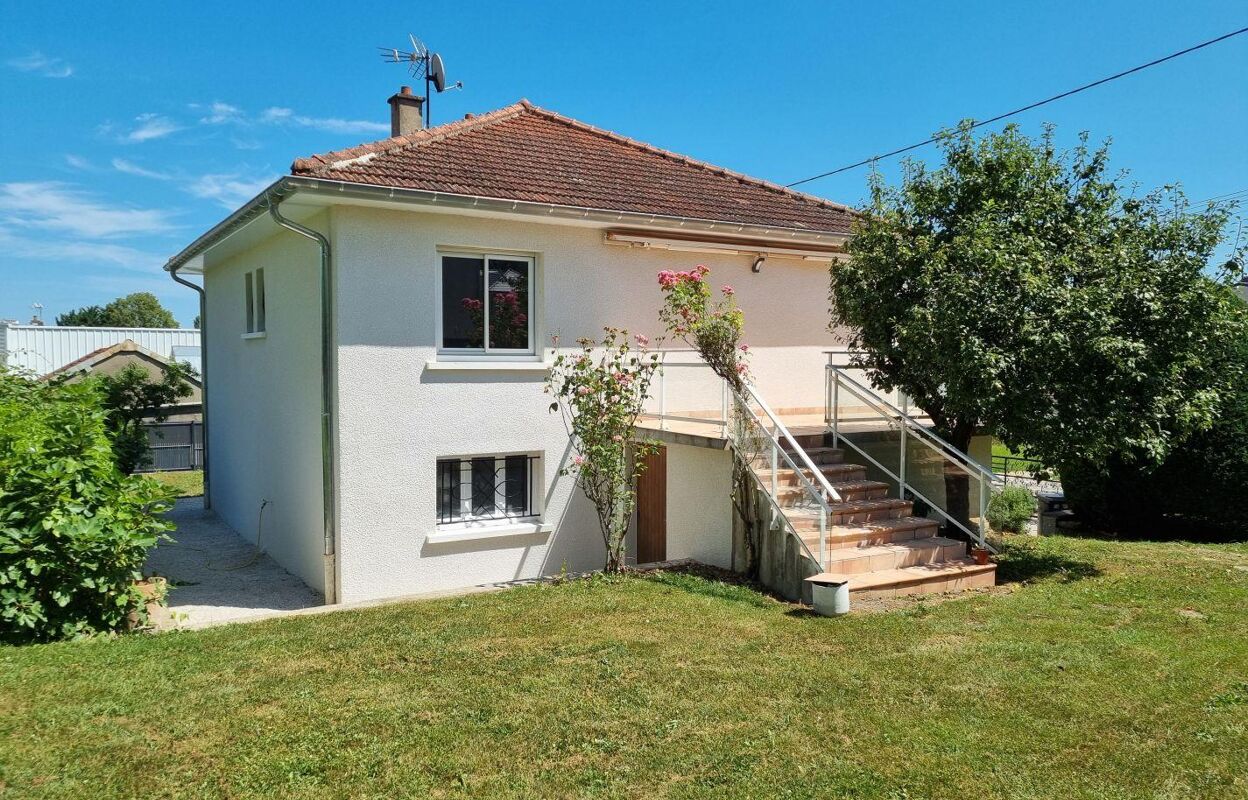 maison 5 pièces 90 m2 à vendre à Saint-Rémy (71100)