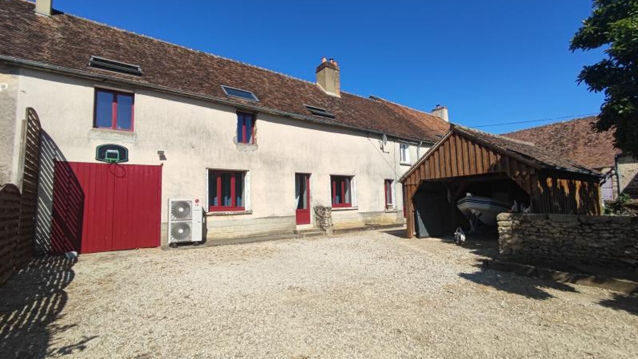 maison 6 pièces 176 m2 à vendre à Gesnes-le-Gandelin (72130)