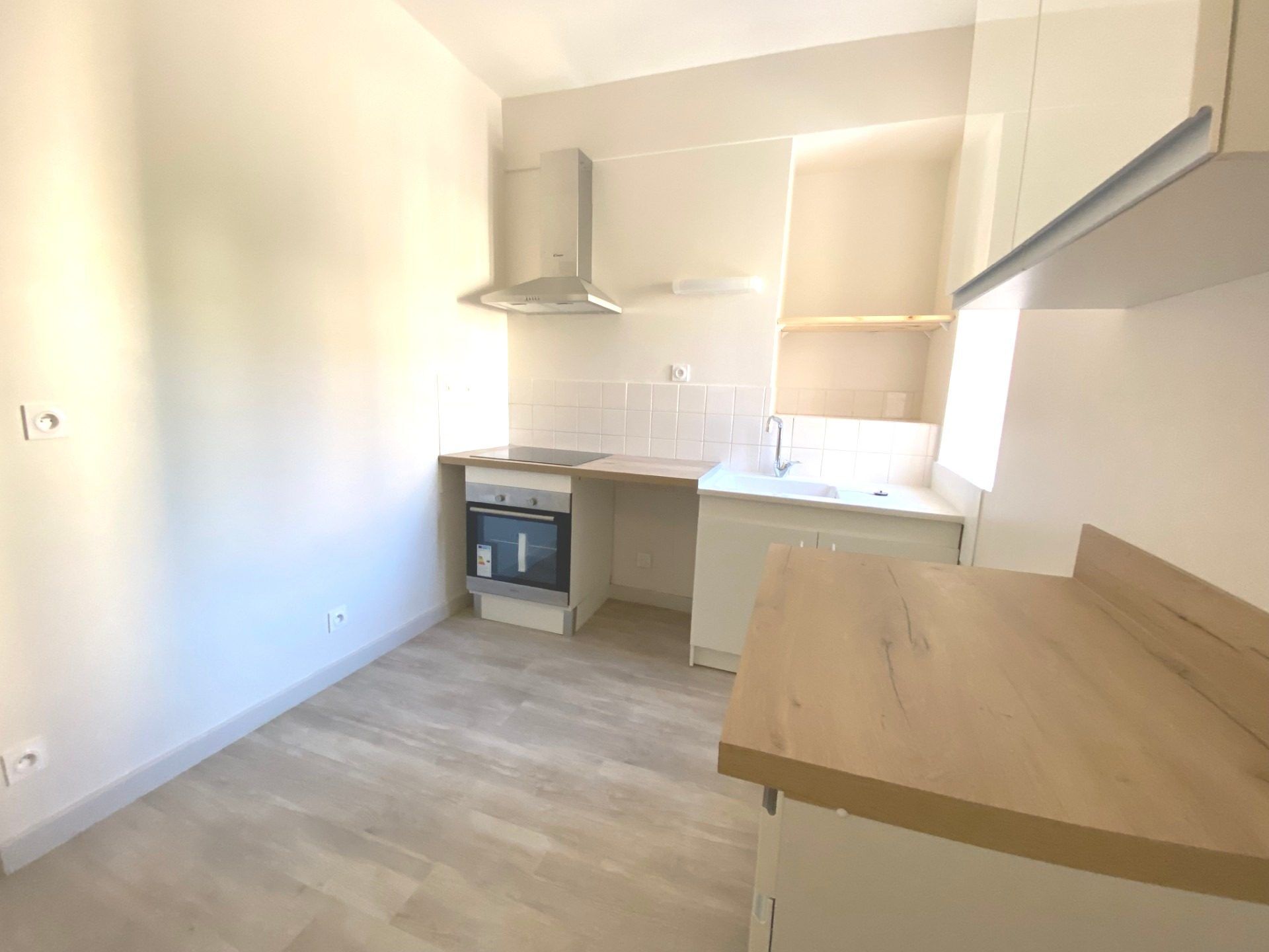 Appartement 4 pièces  à louer Romans-sur-Isère 26100