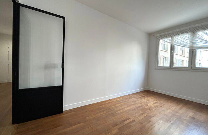 Appartement Montrouge 3 pièce(s) Rénové - 2 chambres — photo 3